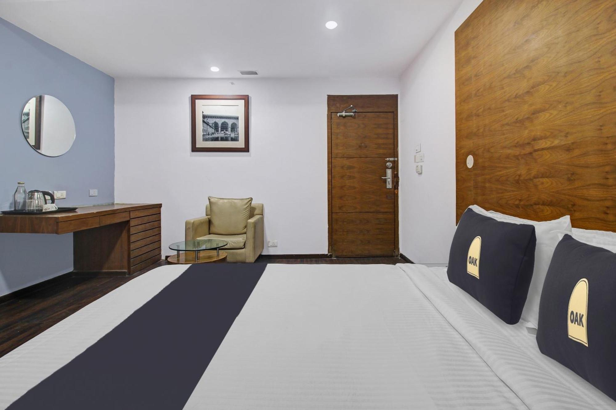 Townhouse Oak The Margi Hotel Near Yosufguda Metro Station Haiderabad Buitenkant foto