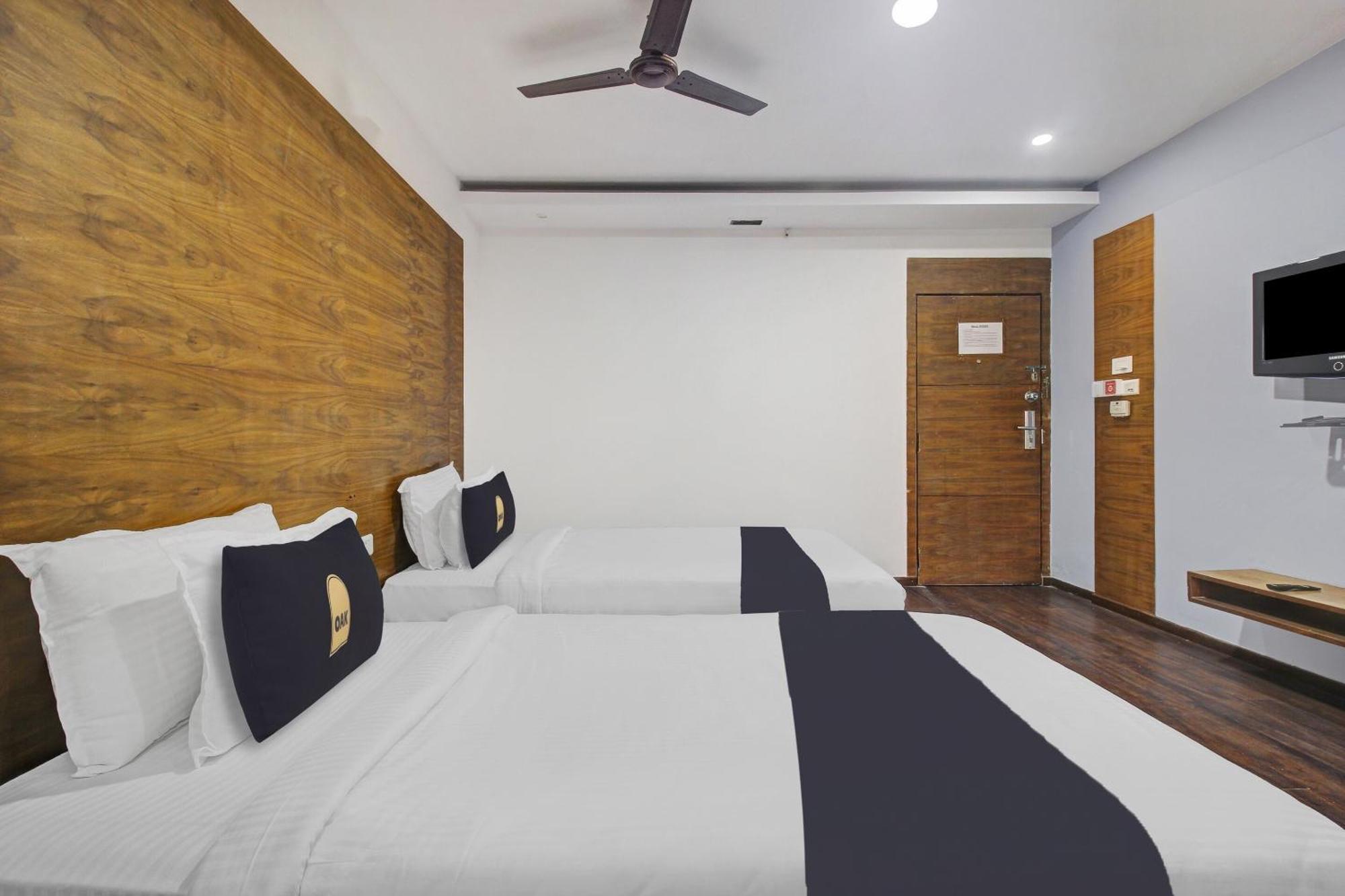 Townhouse Oak The Margi Hotel Near Yosufguda Metro Station Haiderabad Buitenkant foto