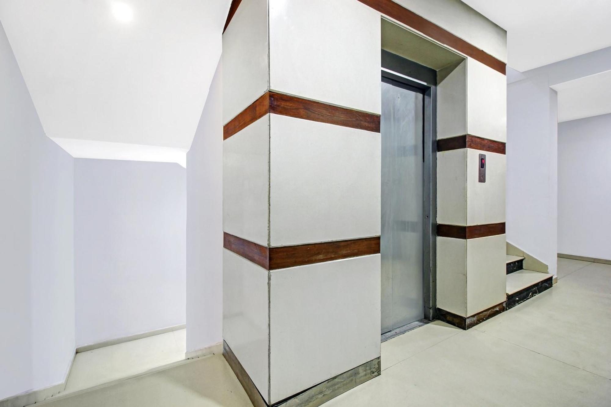 Townhouse Oak The Margi Hotel Near Yosufguda Metro Station Haiderabad Buitenkant foto