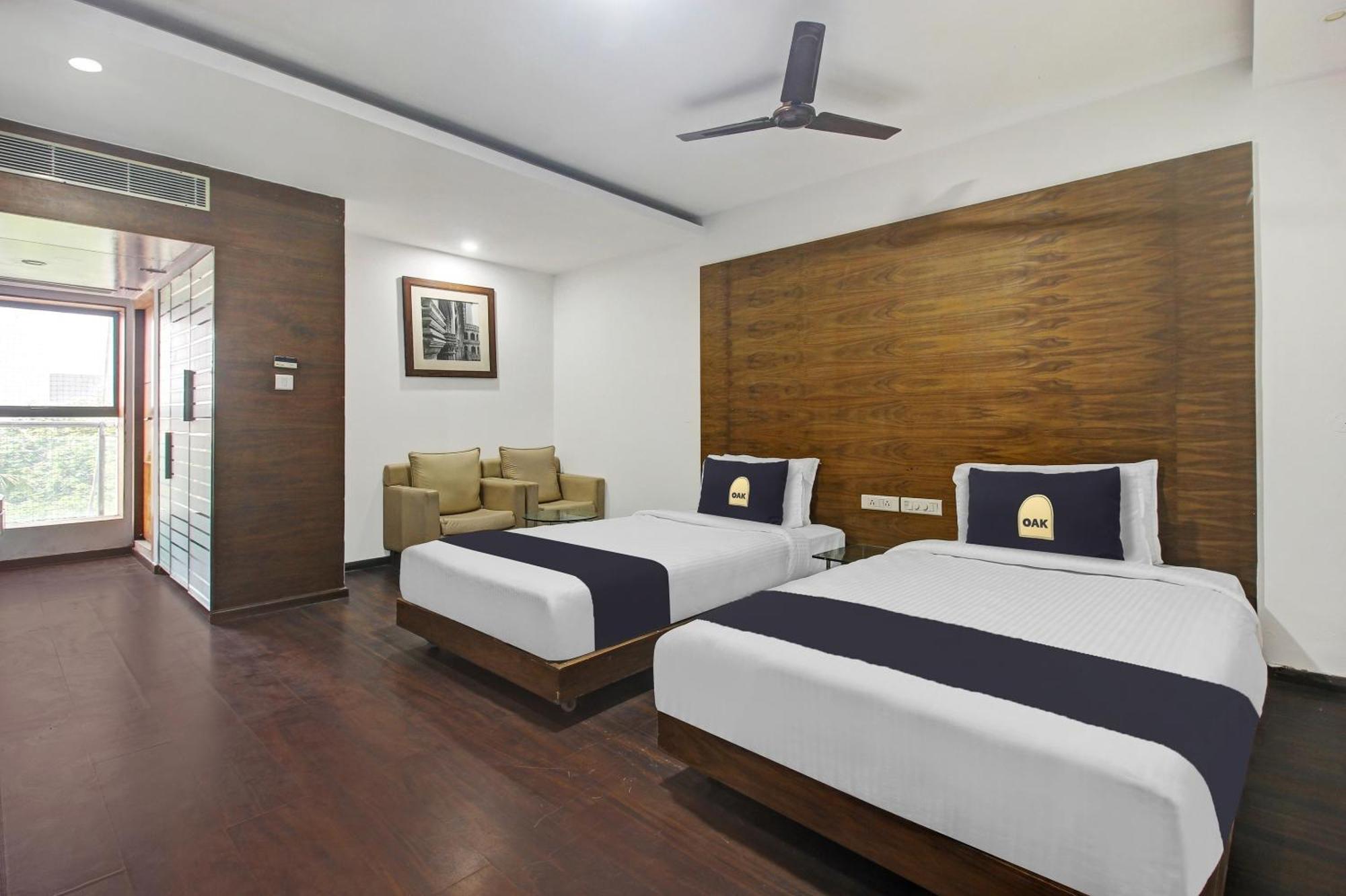 Townhouse Oak The Margi Hotel Near Yosufguda Metro Station Haiderabad Buitenkant foto